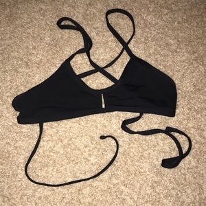 Jolyn black bikini top